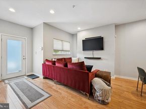 4128 Apple Street, Philadelphia PA 19127