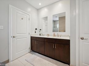 4128 Apple Street, Philadelphia PA 19127