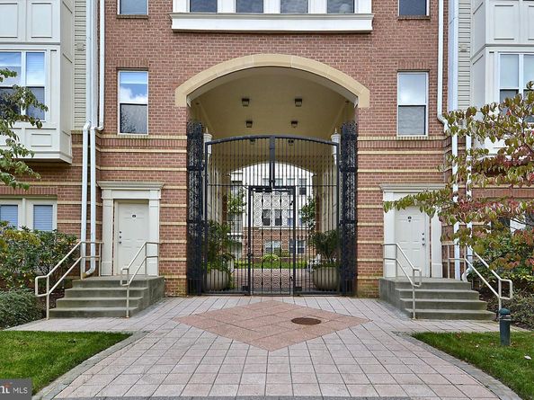 2791 Centerboro Drive 484, Vienna VA 22181