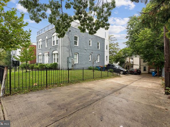 2822 28TH Street SE, Washington DC 20020