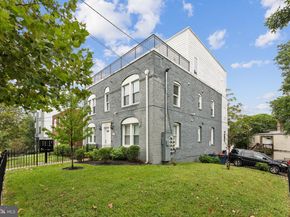 2822 28TH Street SE, Washington DC 20020