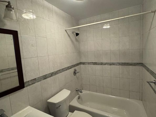 433 W Shunk Street, Philadelphia PA 19148