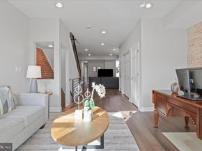 1327 Harvard Street NW, Washington DC 20009