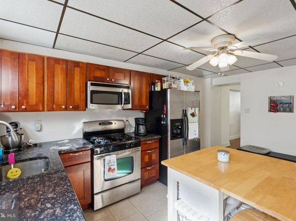 210 Sigel Street, Philadelphia PA 19148