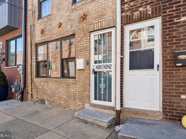 210 Sigel Street, Philadelphia PA 19148
