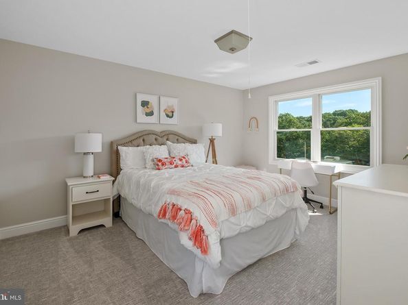 102 Harvey Road 1BM, Wallingford PA 19086