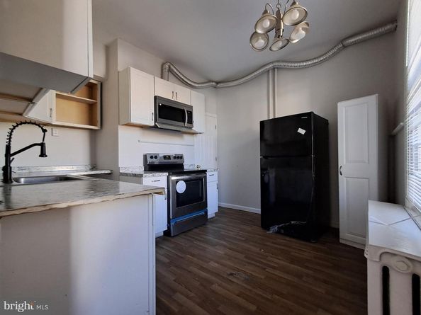 108 S Clifton Avenue, Aldan PA 19018