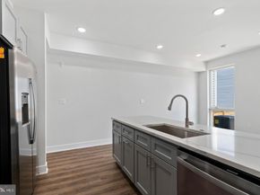 321 W Berks Street, Philadelphia PA 19122