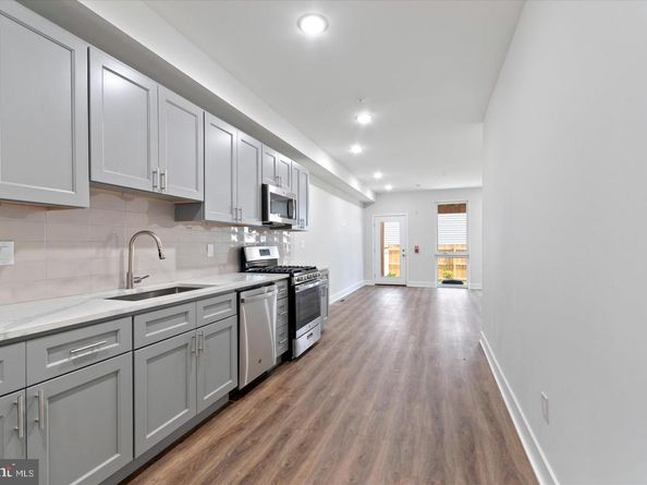 321 W Berks Street, Philadelphia PA 19122