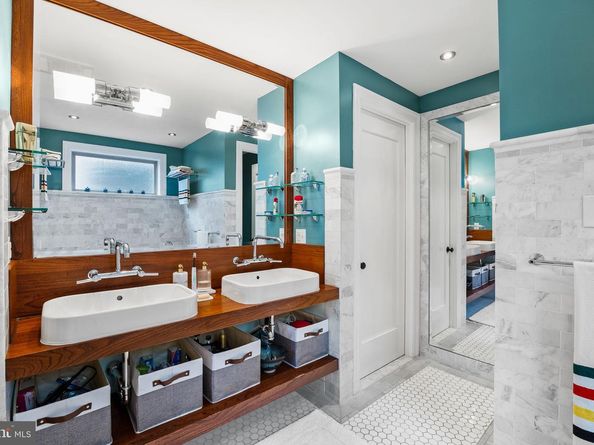 308 Monastery Avenue, Philadelphia PA 19128