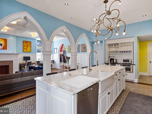 308 Monastery Avenue, Philadelphia PA 19128