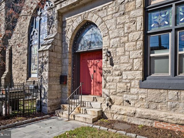 308 Monastery Avenue, Philadelphia PA 19128