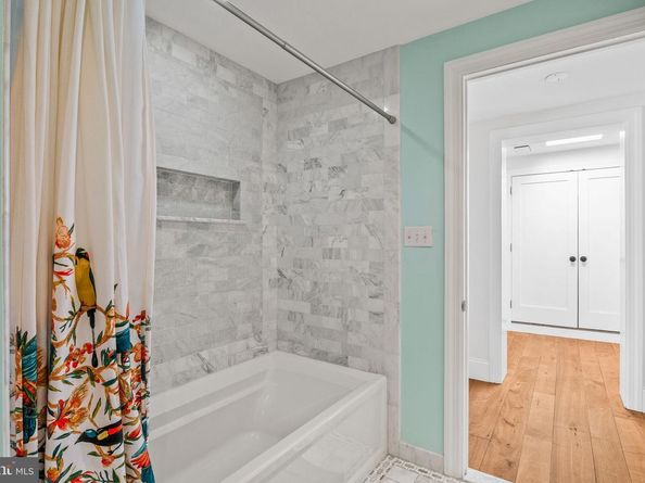 308 Monastery Avenue, Philadelphia PA 19128