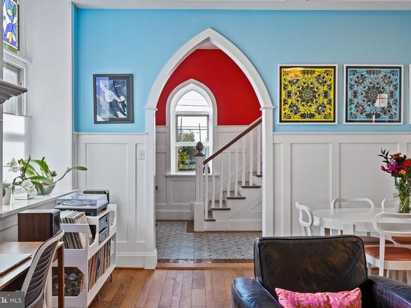 308 Monastery Avenue, Philadelphia PA 19128