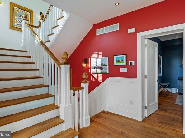 308 Monastery Avenue, Philadelphia PA 19128