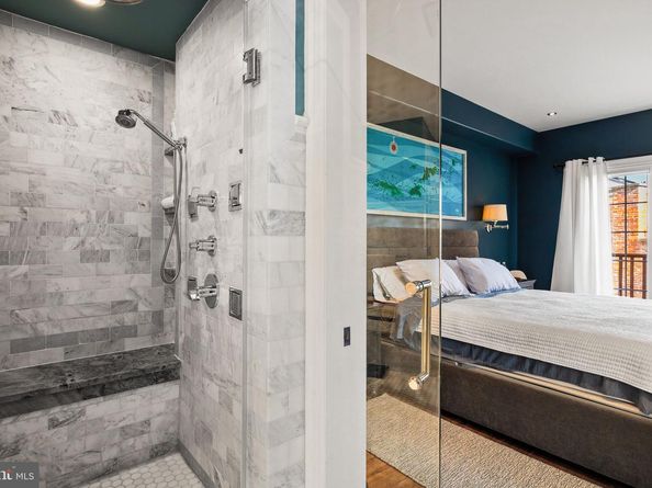 308 Monastery Avenue, Philadelphia PA 19128