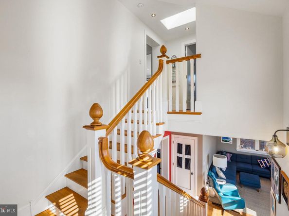 308 Monastery Avenue, Philadelphia PA 19128