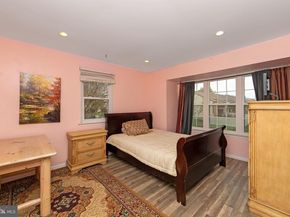 180 Independence Drive, Holland PA 18966