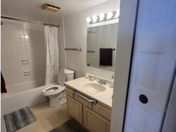 1800 Old Meadow Road 1215, Mclean VA 22102