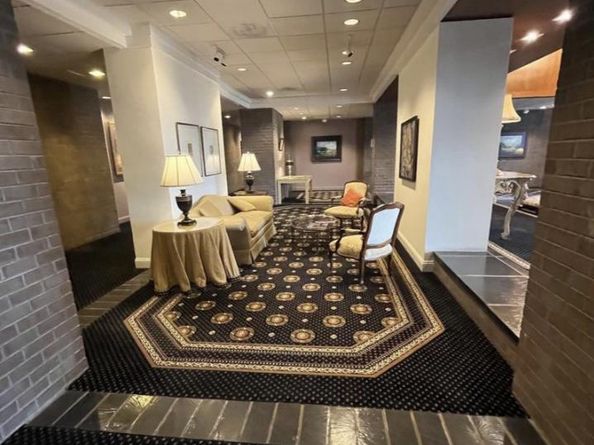 1800 Old Meadow Road 1215, Mclean VA 22102