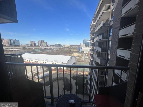 1800 Old Meadow Road 1215, Mclean VA 22102