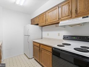 1420 Locust Street 7M, Philadelphia PA 19102