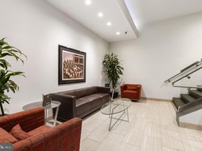 1420 Locust Street 7M, Philadelphia PA 19102