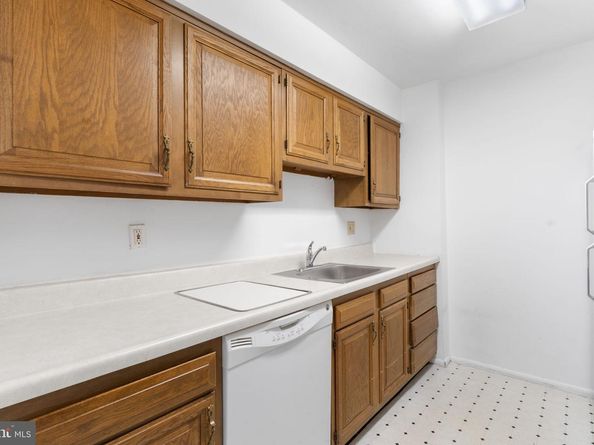 1420 Locust Street 7M, Philadelphia PA 19102