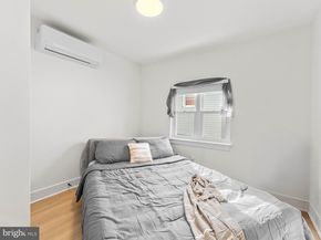 914 Winton Street, Philadelphia PA 19148