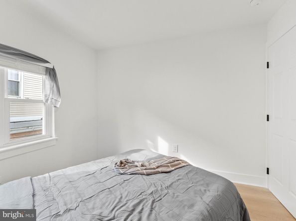 914 Winton Street, Philadelphia PA 19148