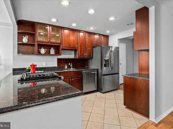 3315 Wisconsin Avenue NW 206, Washington DC 20016