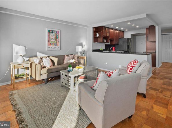 3315 Wisconsin Avenue NW 206, Washington DC 20016