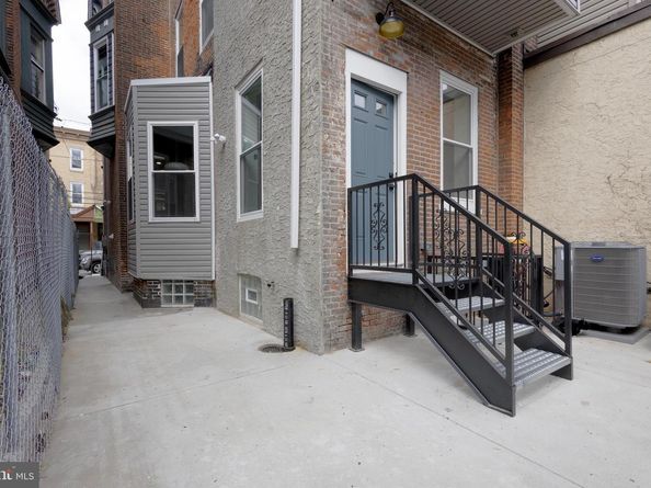 1925 N 32nd Street, Philadelphia PA 19121