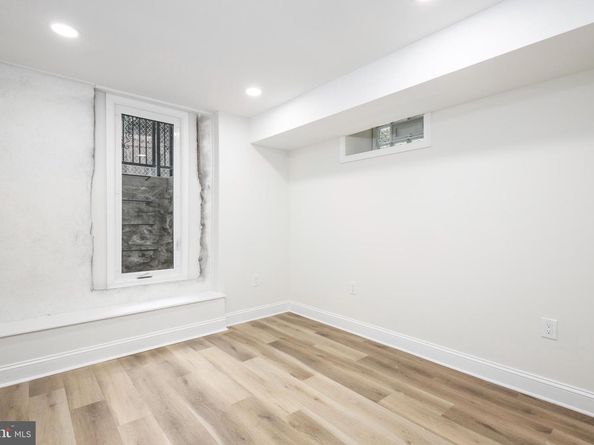 1925 N 32nd Street, Philadelphia PA 19121