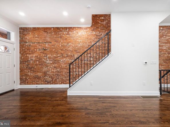 1925 N 32nd Street, Philadelphia PA 19121