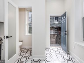 1925 N 32nd Street, Philadelphia PA 19121