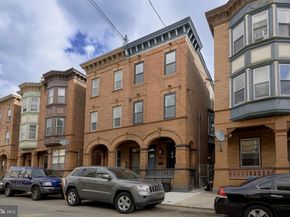 1925 N 32nd Street, Philadelphia PA 19121