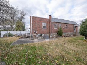 916 Faunce Street, Philadelphia PA 19111