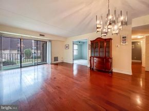 6204 Delaire Landing Road 204, Philadelphia PA 19114