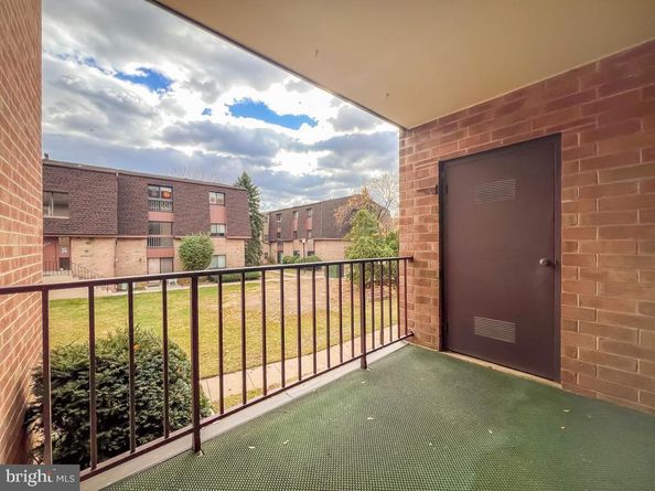 6204 Delaire Landing Road 204, Philadelphia PA 19114