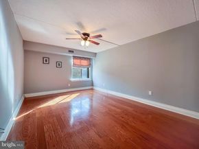 6204 Delaire Landing Road 204, Philadelphia PA 19114