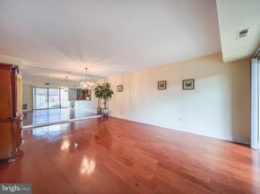 6204 Delaire Landing Road 204, Philadelphia PA 19114