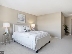 205 Yoakum Parkway 1724, Alexandria VA 22304