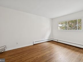 35 Edgewater Place, Edgewater NJ 07020