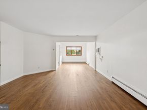 35 Edgewater Place, Edgewater NJ 07020