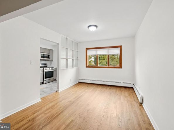 35 Edgewater Place, Edgewater NJ 07020