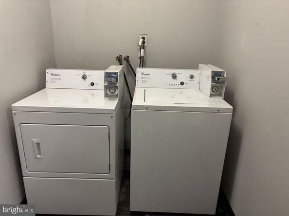 1009 Arch Street 4B, Philadelphia PA 19107