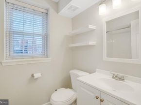 4724 29TH Street S B2, Arlington VA 22206