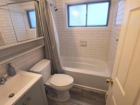 35 Viking Lane, Levittown PA 19054