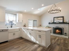 2457 Greensward S S, Warrington PA 18976